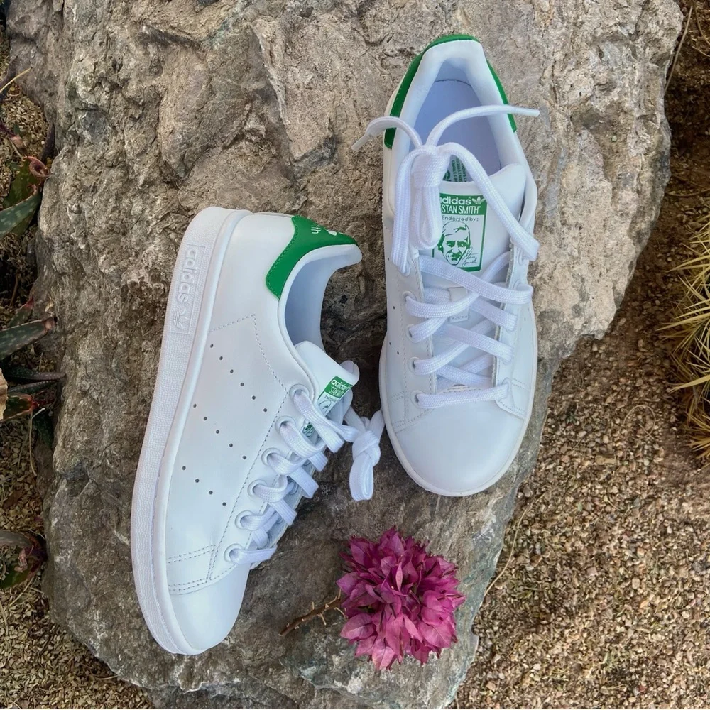 Adidas Stan Smith Leather Sneakers ⭐️ LIKE NEW